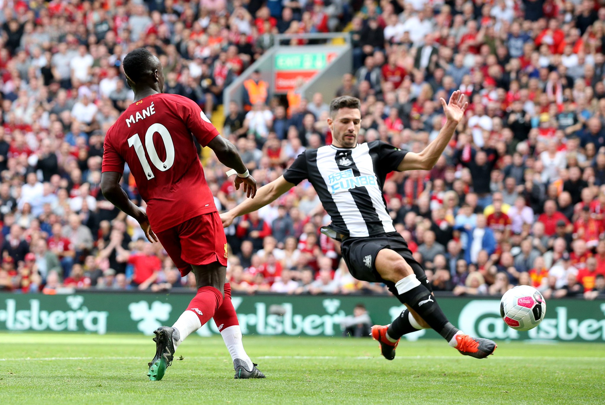 尔德比中擦 尔德比中擦