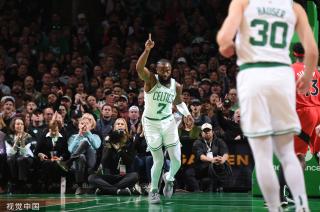 8岁时便闯 8岁时便闯